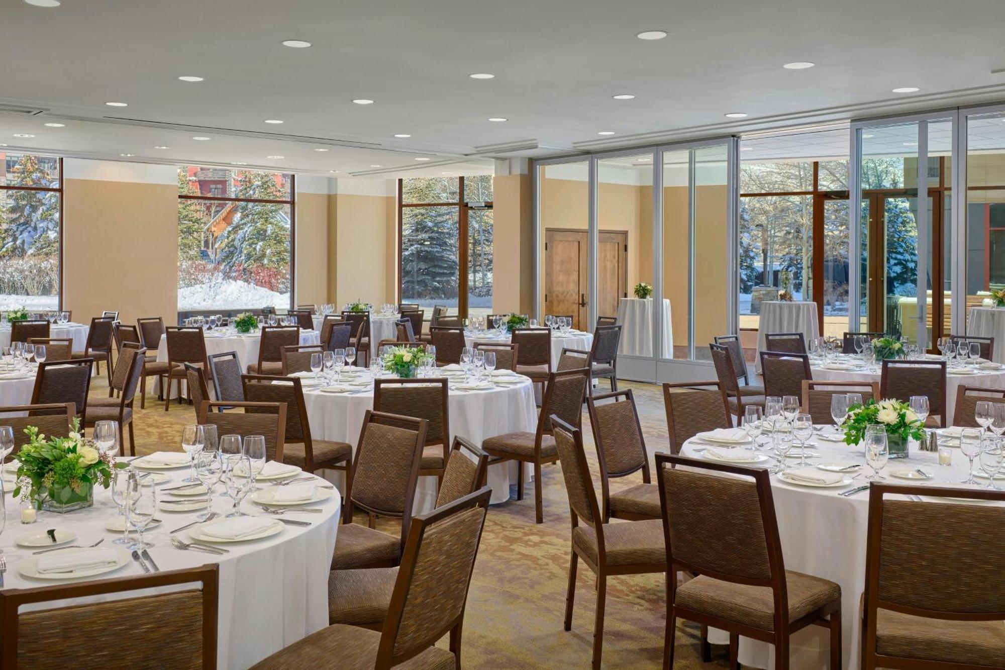 The Westin Riverfront Resort & Spa, Avon, Vail Valley Exterior photo